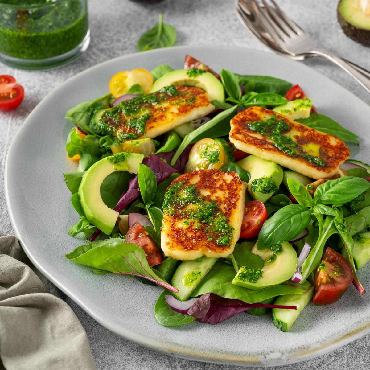 Halloumi and Avocado Salad